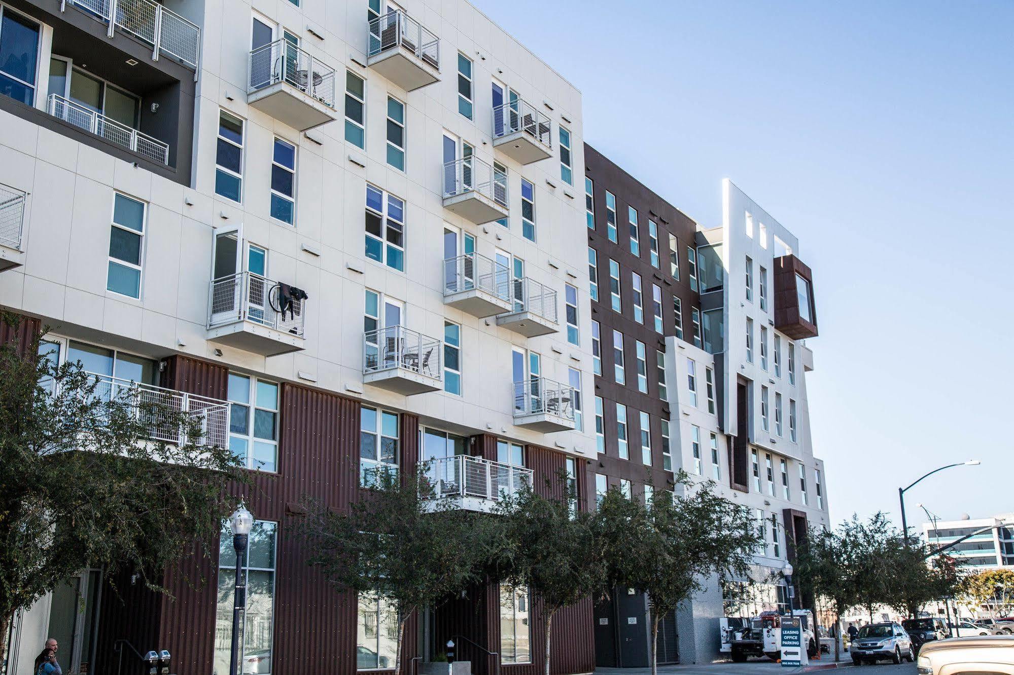 Stylish Apartments In San Diego East Village 샌디에이고 외부 사진